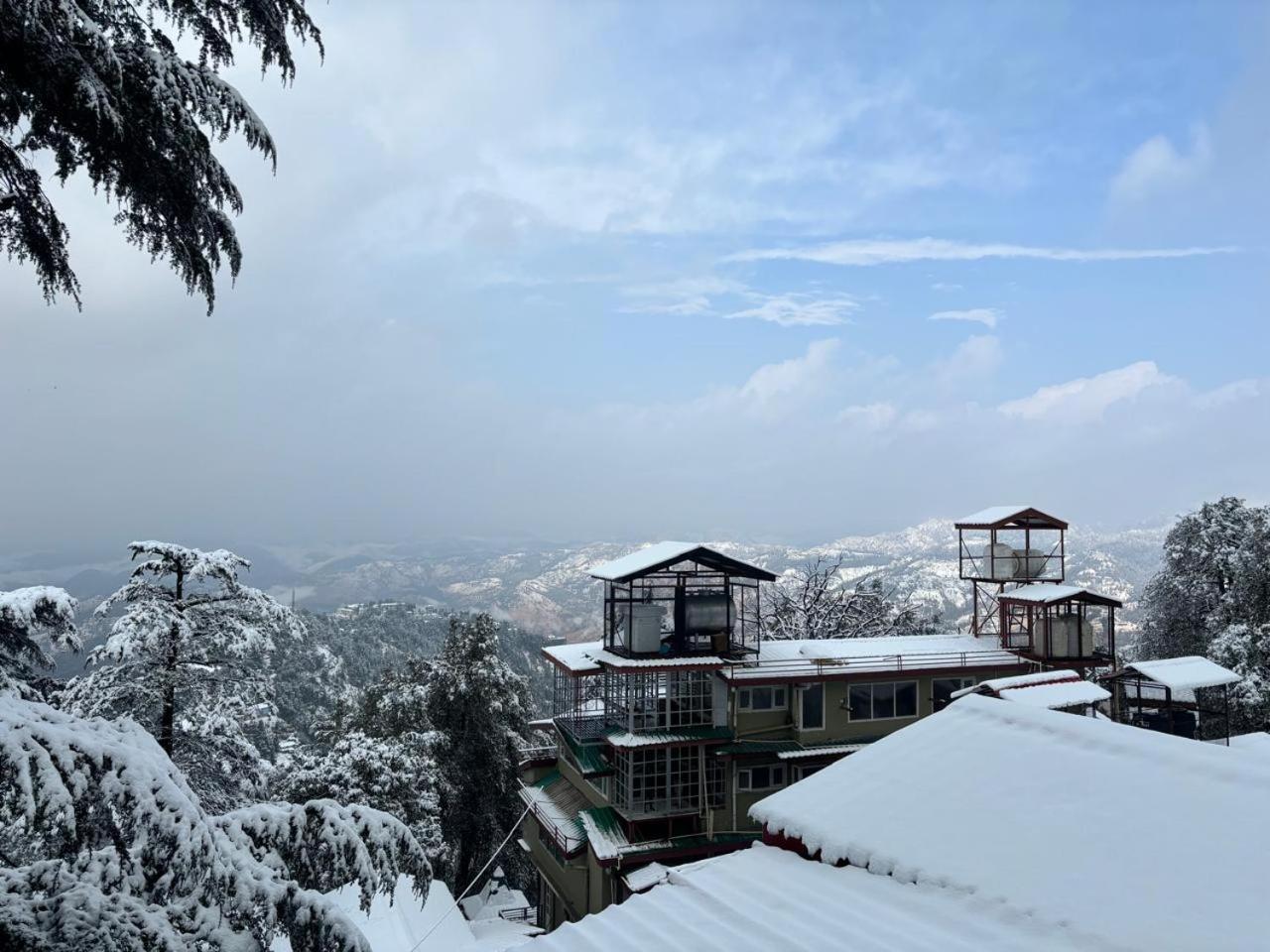 Hotel Jakhu Heights Shimla Exterior photo